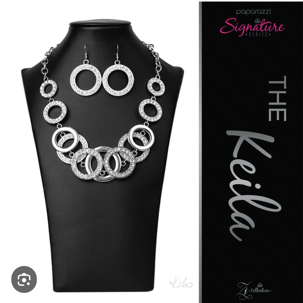Paparazzi Signature Series - The Keila - Silver Color Necklace w/earrings NWT